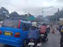 Arus Lalin Menuju Puncak Bogor Padat di Pagi HariIni