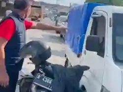 Detik-detik Kapolsek Cileungsi Meringkus Pengoplos LPG Setelah Berpura-pura Jadi Kurir